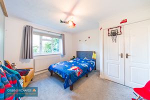 Bedroom- click for photo gallery